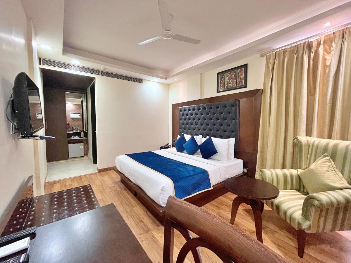 The Grand Orion - Kailash Colony Neu-Delhi Exterior foto