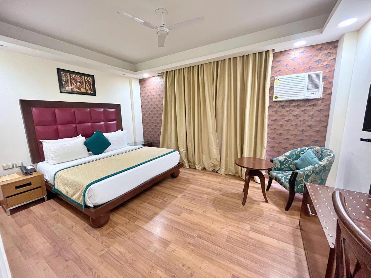 The Grand Orion - Kailash Colony Neu-Delhi Exterior foto