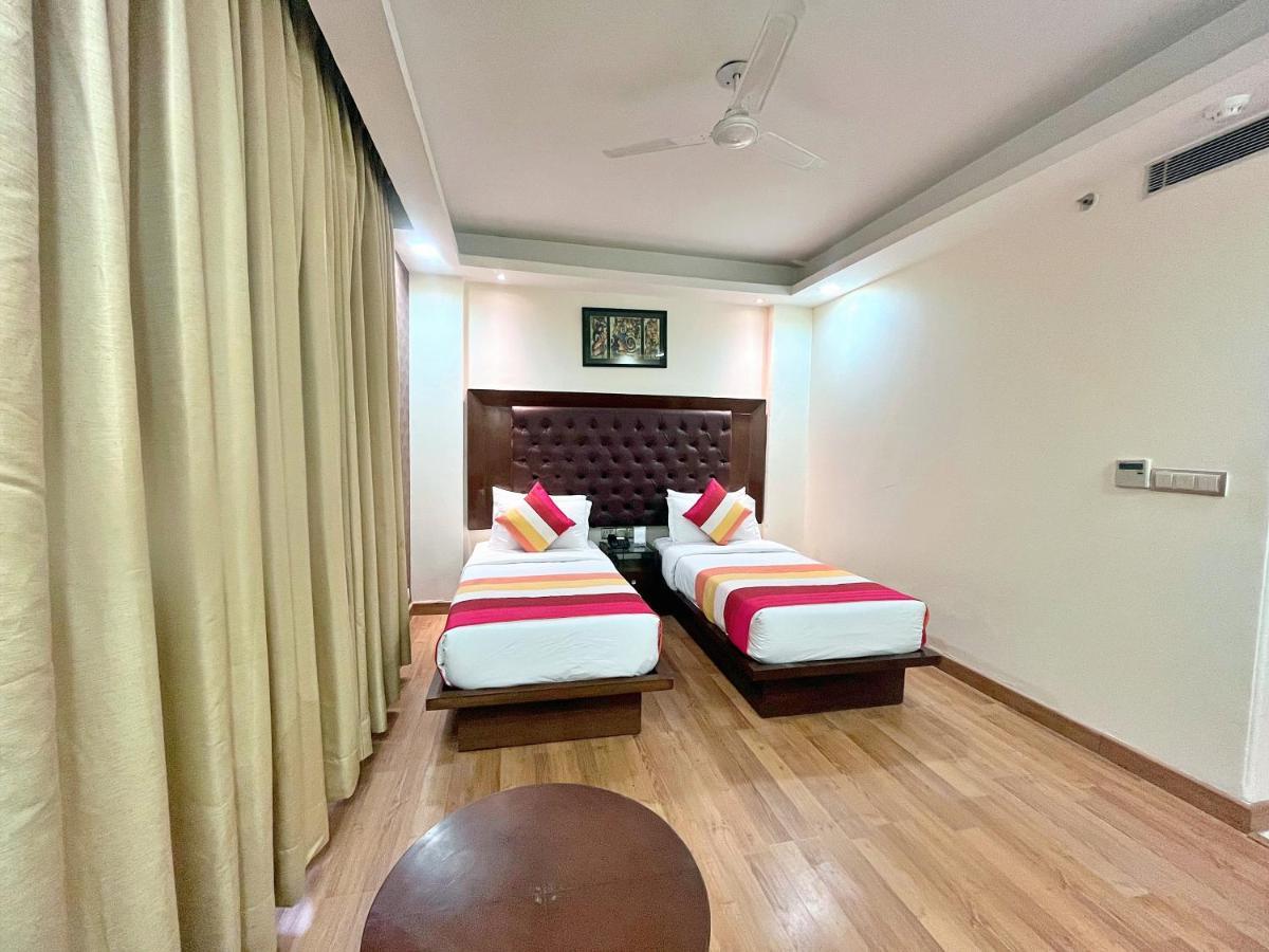 The Grand Orion - Kailash Colony Neu-Delhi Exterior foto