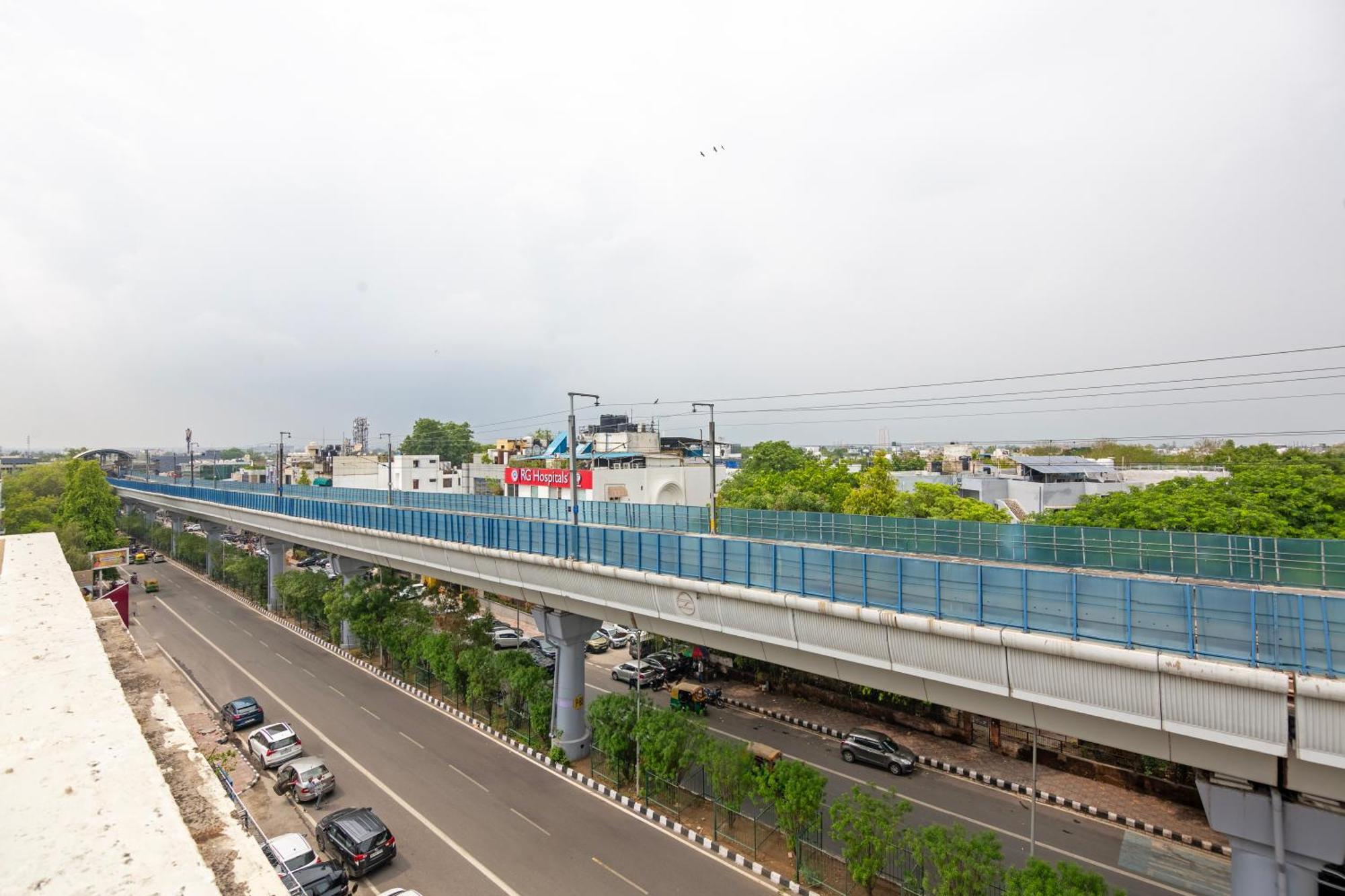 The Grand Orion - Kailash Colony Neu-Delhi Exterior foto
