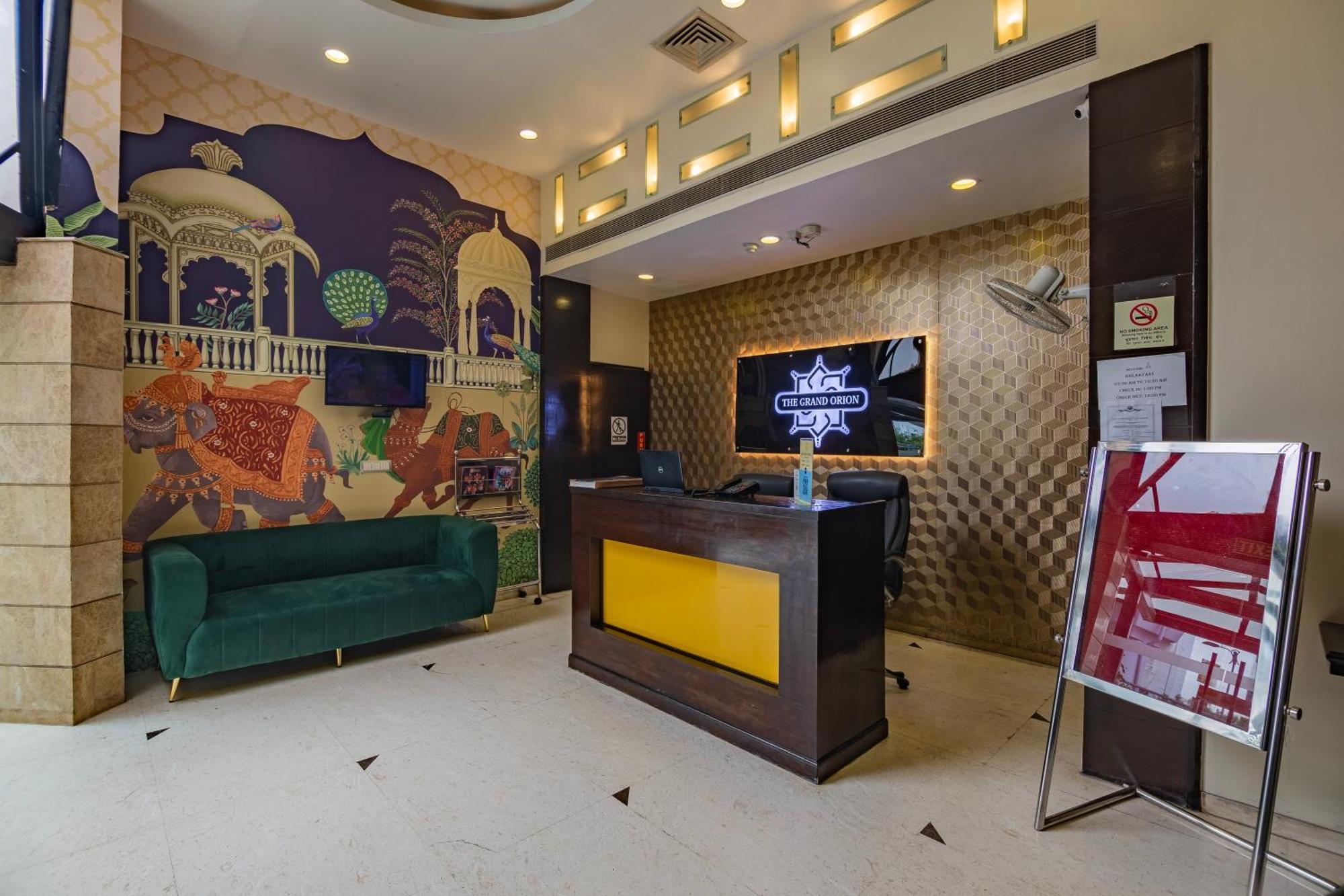 The Grand Orion - Kailash Colony Neu-Delhi Exterior foto