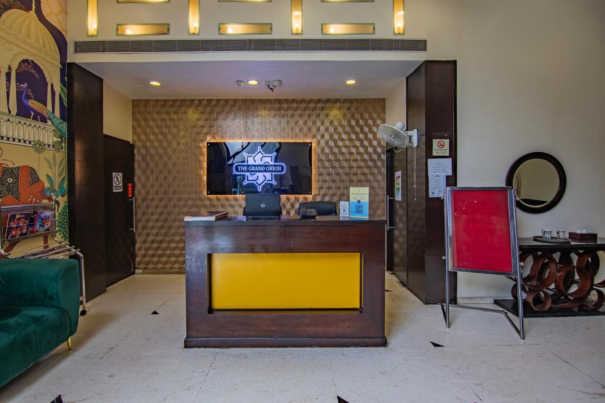 The Grand Orion - Kailash Colony Neu-Delhi Exterior foto