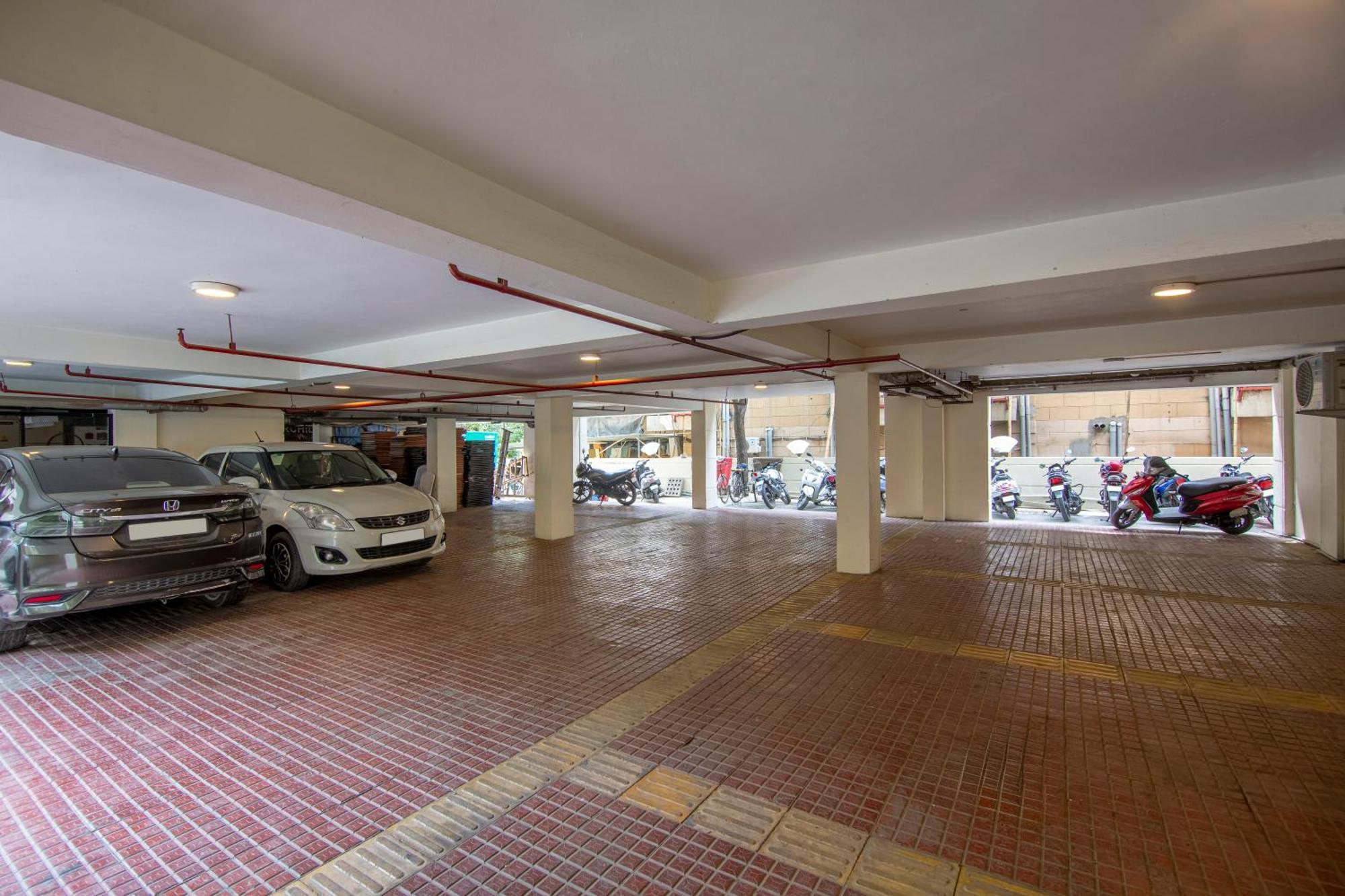 The Grand Orion - Kailash Colony Neu-Delhi Exterior foto